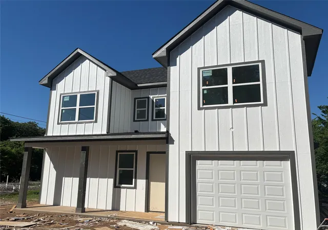 Homes for sale in St Jo, TX | 308 S Mill St, St Jo, TX 76265 | MLS# 21254171