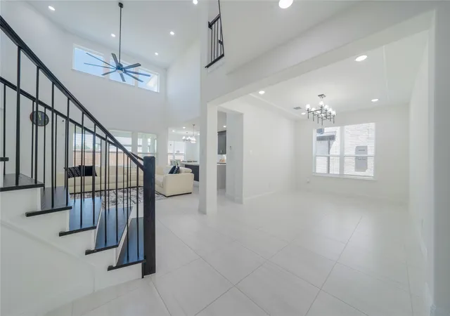 Photo 4 of Single family home for sale at 10339 Beaver Dam Dr, Frisco, TX 75035 | MLS# 21263755 | Listing updated on 2026-08-30