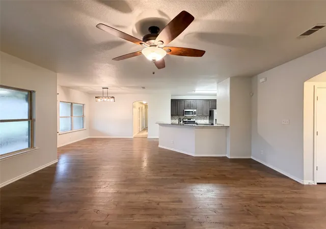 Homes for sale in Decatur, TX | 270 County Road 4213, Decatur, TX 76234 | MLS# 21266782