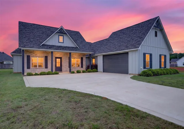Photo 1 of Single family home for sale at 127 Sitka Loop, Haughton, LA 71037 | MLS# 21267774 | Listing updated on 2026-07-14