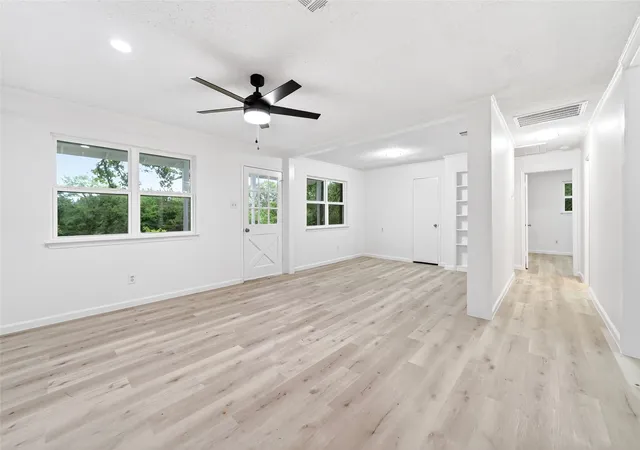 Photo 3 of Sale Pending at 2752 Private Road 2410, Quinlan, TX 75474 | MLS# 21267934 | Listing updated on 2026-07-07