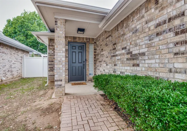 Homes for sale in Cedar Hill, TX | 617 Alabaster Pl, Cedar Hill, TX 75104 | MLS# 21267972