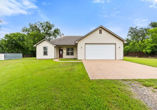Photo 1 of Sale Pending at 263 E Cougar Ln, China Spring, TX 76633 | MLS# 21266194 | Listing updated on 2026-07-16