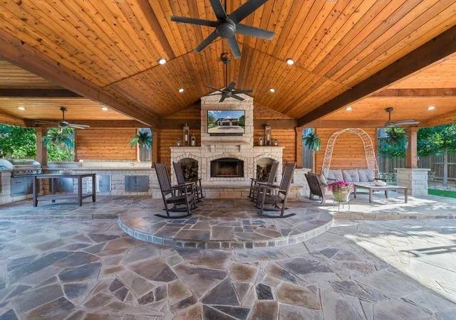 Photo 2 of Sale Pending at 1037 Canterbury Ln, Forney, TX 75126 | MLS# 21266579 | Listing updated on 2026-07-22