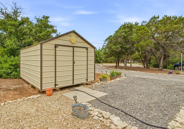 Photo 25 of Manufactured home for sale at 4807 Orange Blossom St, Granbury, TX 76048 | MLS# 21267833 | Listing updated on 2026-09-30