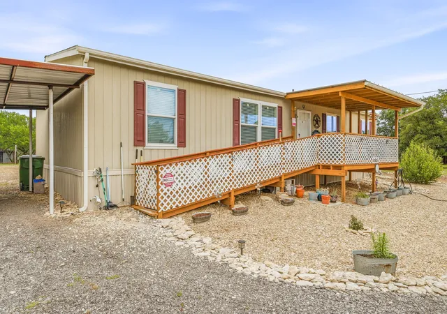 Photo 2 of Manufactured home for sale at 4807 Orange Blossom St, Granbury, TX 76048 | MLS# 21267833 | Listing updated on 2026-09-30