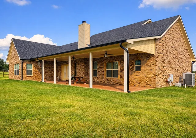 Photo 2 of Sale Pending at 310 Pumping Jack Rd, Sherman, TX 75092 | MLS# 21268074 | Listing updated on 2026-07-21
