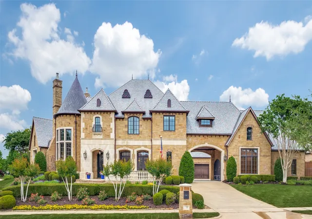 Homes for sale in Keller, TX | 1701 Sherburne Dr, Keller, TX 76262 | MLS# 21268318