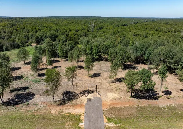 Photo 2 of Land for sale at 00 Hwy 69 / Cr 484, Mineola, TX 75773 | MLS# 21267561 | Listing updated on 2026-09-28