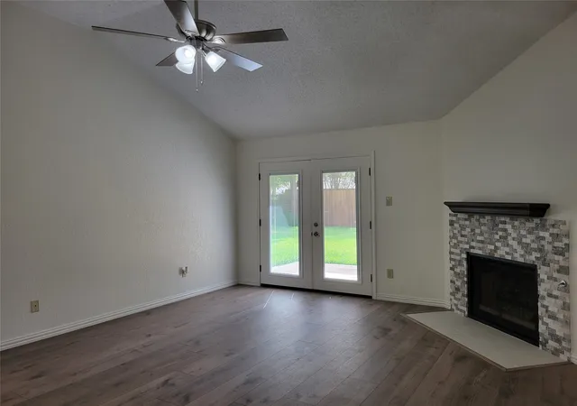 Photo 3 of Single family home for sale at 630 Country View Ln, Garland, TX 75043 | MLS# 21267896 | Listing updated on 2026-10-05