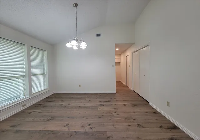 Photo 4 of Single family home for sale at 630 Country View Ln, Garland, TX 75043 | MLS# 21267896 | Listing updated on 2026-10-05