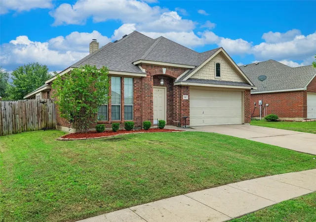 Homes for sale in Mansfield, TX | 813 Cutting Horse Dr, Mansfield, TX 76063 | MLS# 21268327