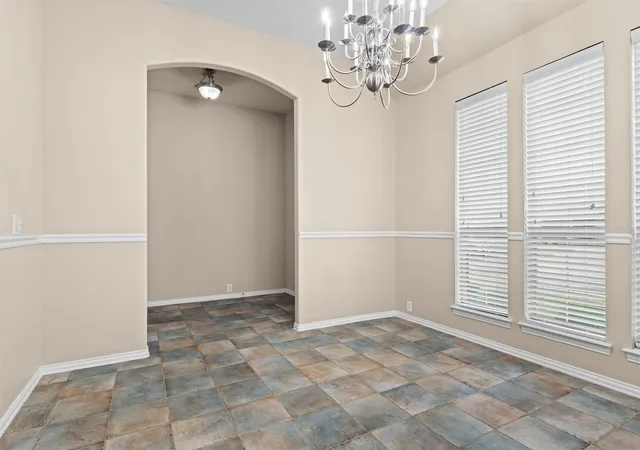 Photo 3 of Single family home for sale at 813 Cutting Horse Dr, Mansfield, TX 76063 | MLS# 21268327 | Listing updated on 2026-07-23