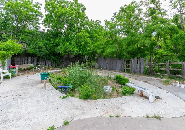 Homes for sale in Clyde, TX | 509 Rusk St, Clyde, TX 79510 | MLS# 21266730