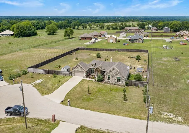 Homes for sale in Trenton, TX | 300 Delatorre St, Trenton, TX 75490 | MLS# 21268582
