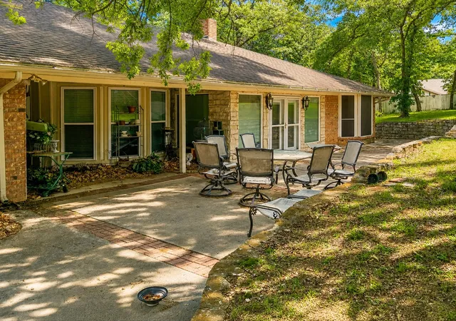 Homes for sale in Colleyville, TX | 7312 Windswept Trl, Colleyville, TX 76034 | MLS# 21263104