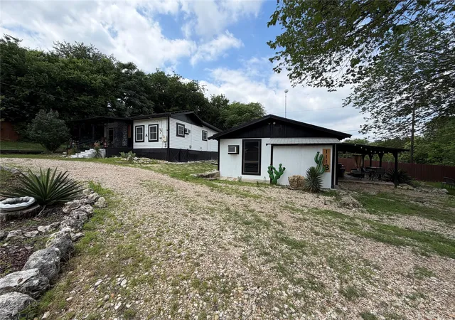 Homes for sale in Whitney, TX | 111 Apache Trl, Whitney, TX 76692 | MLS# 21268652