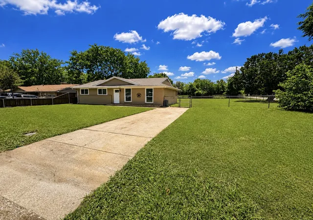 Homes for sale in Duncanville, TX | 730 Rolling Ridge Ln, Duncanville, TX 75116 | MLS# 21259236