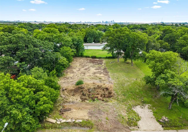 Photo 3 of Land for sale at 2434 Tallyho Ln, Dallas, TX 75212 | MLS# 21266923 | Listing updated on 2026-07-22