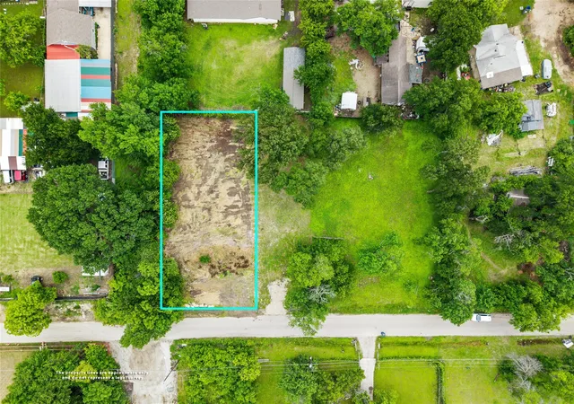 Photo 3 of Land for sale at 2434 Tallyho Ln, Dallas, TX 75212 | MLS# 21266923 | Listing updated on 2026-07-22