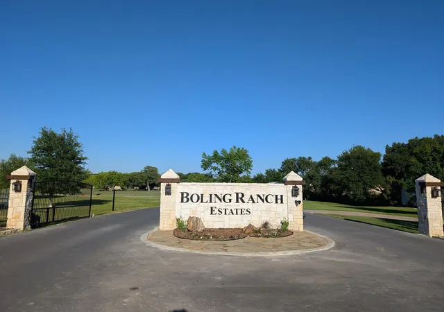 Photo 1 of Single family home for sale at 705 Boling Ranch Rd, Azle, TX 76020 | MLS# 21266456 | Listing updated on 2026-10-01