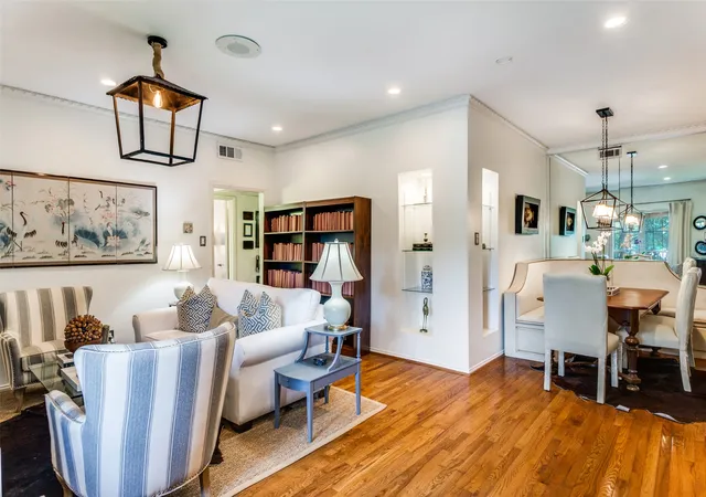 Photo 4 of Condo for sale at 4312 Bellaire Dr S #204, Fort Worth, TX 76109 | MLS# 21248666 | Listing updated on 2026-07-10