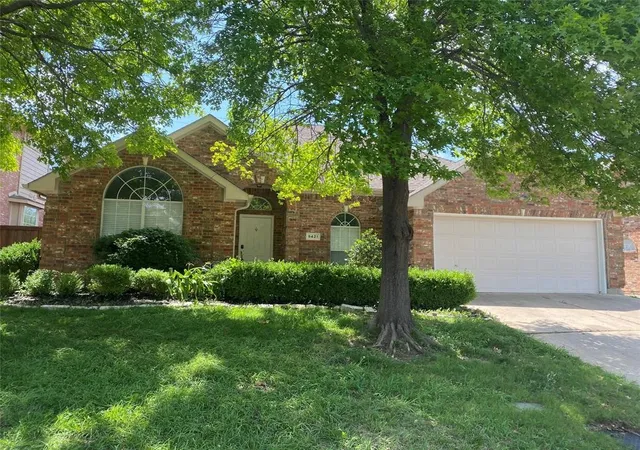 Homes for sale in Irving, TX | 9421 Vista, Irving, TX 75063 | MLS# 21263441