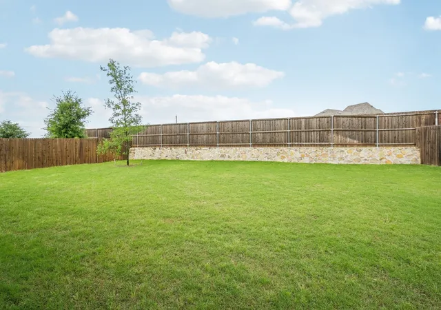 Homes for sale in Little Elm, TX | 2805 Brazos Dr, Little Elm, TX 75068 | MLS# 21268340