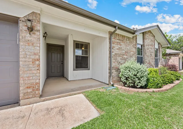 5th image of 4924 Cedar Springs Dr, Fort Worth, TX 76179 | MLS# 21268174