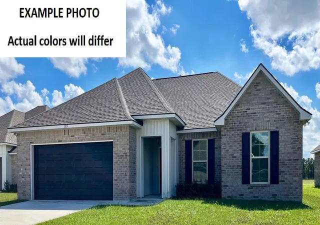 1st image of 809 Venecia Dr, Bossier City, LA 71111 | MLS# 21269002