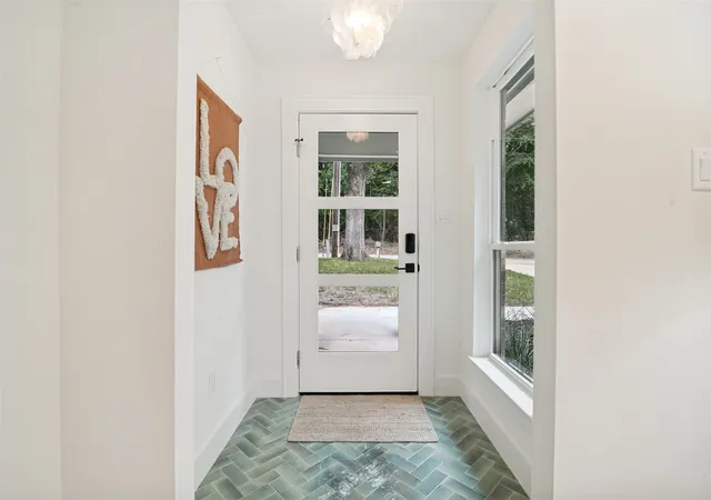 Photo 2 of Single family home for sale at 2578 Tanglewood Dr, Athens, TX 75752 | MLS# 21268469 | Listing updated on 2026-08-18