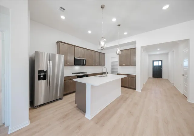 Photo 3 of Single family home for sale at 3052 Hollybrook Ln, Anna, TX 75409 | MLS# 21269139 | Listing updated on 2026-09-23