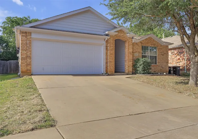 Photo 1 of Single family home for sale at 3312 Gettysburg Ln, Fort Worth, TX 76123 | MLS# 21269141 | Listing updated on 2026-09-18