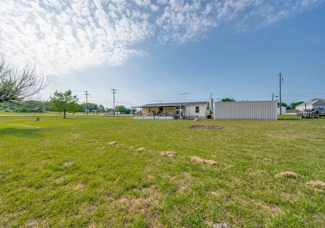 Homes for sale in Southmayd, TX | 4524 Elementary Dr, Southmayd, TX 76268 | MLS# 21250957