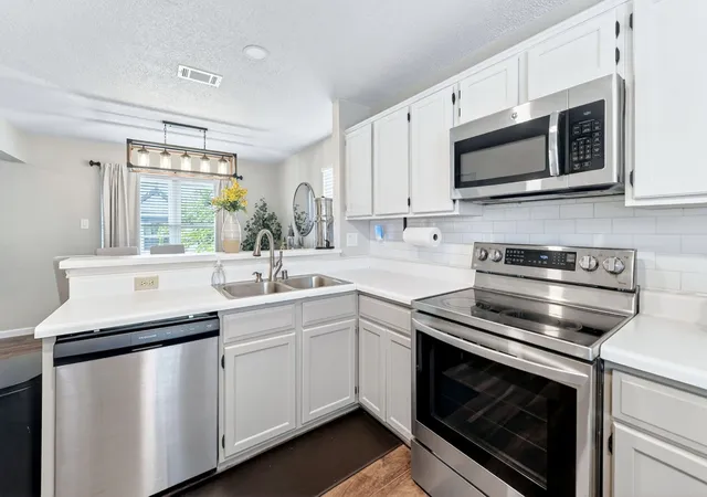 Photo 2 of Single family home for sale at 771 Eiffel Dr, Plano, TX 75023 | MLS# 21269254 | Listing updated on 2026-07-26