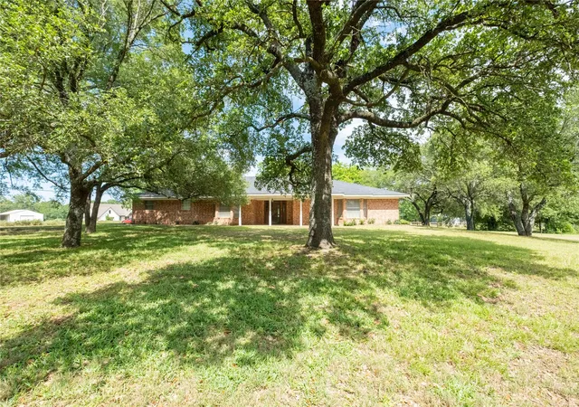 Homes for sale in Pittsburg, TX | 5161 Us Hwy 271 N, Pittsburg, TX 75686 | MLS# 21269311