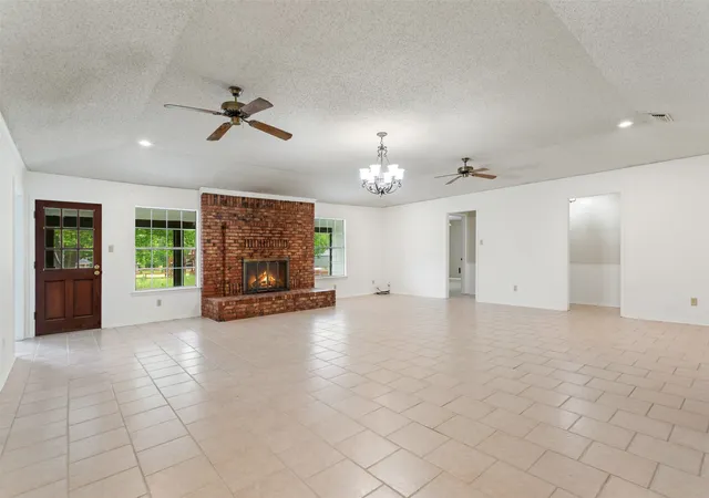 Homes for sale in Pittsburg, TX | 5161 Us Hwy 271 N, Pittsburg, TX 75686 | MLS# 21269311