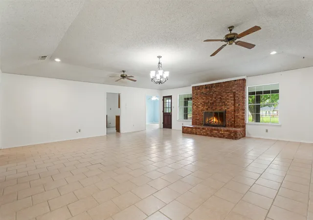 Homes for sale in Pittsburg, TX | 5161 Us Hwy 271 N, Pittsburg, TX 75686 | MLS# 21269311