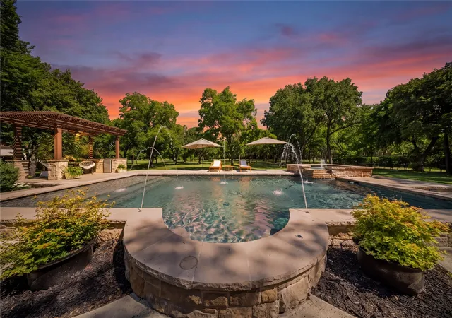 Homes for sale in Colleyville, TX | 7312 Hix Ct, Colleyville, TX 76034 | MLS# 21250454