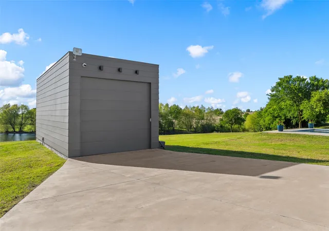 36th image of 356 Bold Springs Ct, West, TX 76691 | MLS# 21238711