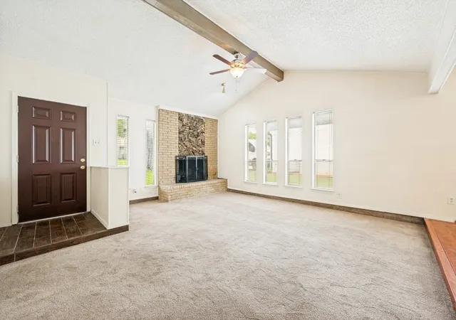 Photo 3 of Single family home for sale at 3544 Esplendor Ave, Irving, TX 75062 | MLS# 21268011 | Listing updated on 2026-08-25