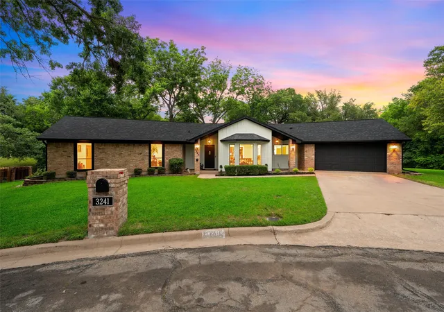 Photo 2 of Single family home for sale at 3241 Village Park Dr, Waco, TX 76708 | MLS# 21269513 | Listing updated on 2026-09-26