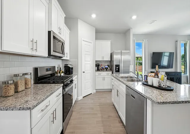 Photo 3 of Single family home for sale at 105 Tyler St, Grandview, TX 76050 | MLS# 21267566 | Listing updated on 2026-09-02