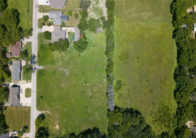 Photo 3 of Land for sale at 1408 Prater St, Dallas, TX 75217 | MLS# 21268986 | Listing updated on 2026-08-19