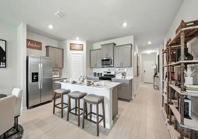 Photo 3 of Single family home for sale at 109 Tyler St, Grandview, TX 76050 | MLS# 21267598 | Listing updated on 2026-09-02