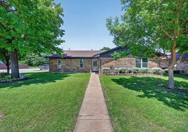 Photo 1 of Sale Pending at 2701 Chebi Ln, Denton, TX 76209 | MLS# 21259685 | Listing updated on 2026-07-10
