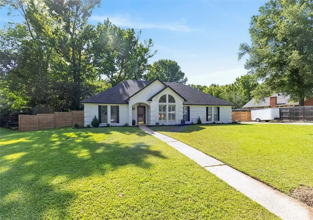 Single family home for sale at 111 Honeysuckle, New Boston, TX 75570 | MLS# 21269596