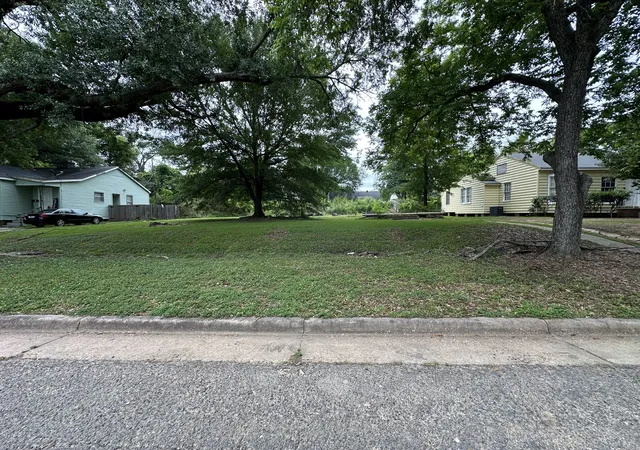 Photo 1 of Land for sale at 123 E Prospect St, Shreveport, LA 71104 | MLS# 21269658 | Listing updated on 2026-07-07