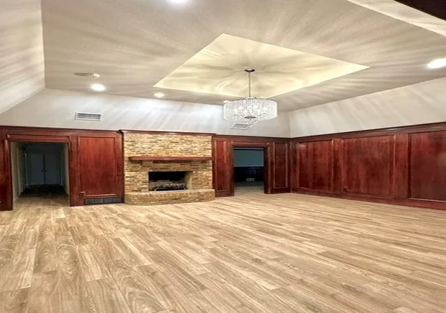 Photo 3 of Single family home for sale at 627 Meadowbrooke Pl, Duncanville, TX 75137 | MLS# 21223930 | Listing updated on 2026-10-03