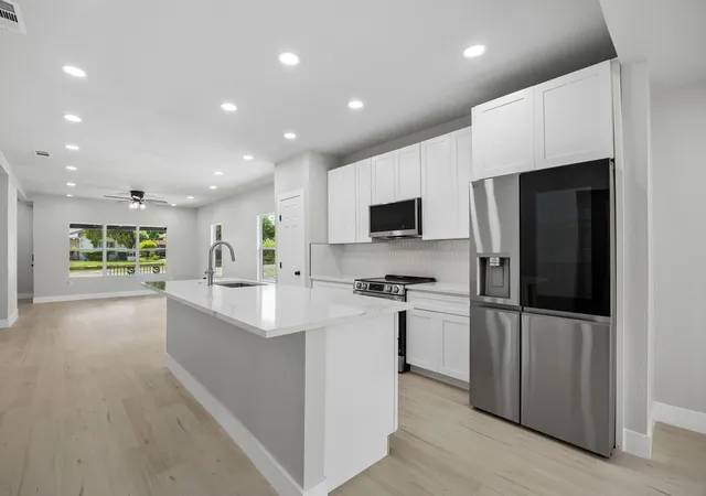 Photo 1 of Single family home for sale at 312 Leads St, Dallas, TX 75203 | MLS# 21269889 | Listing updated on 2026-08-14